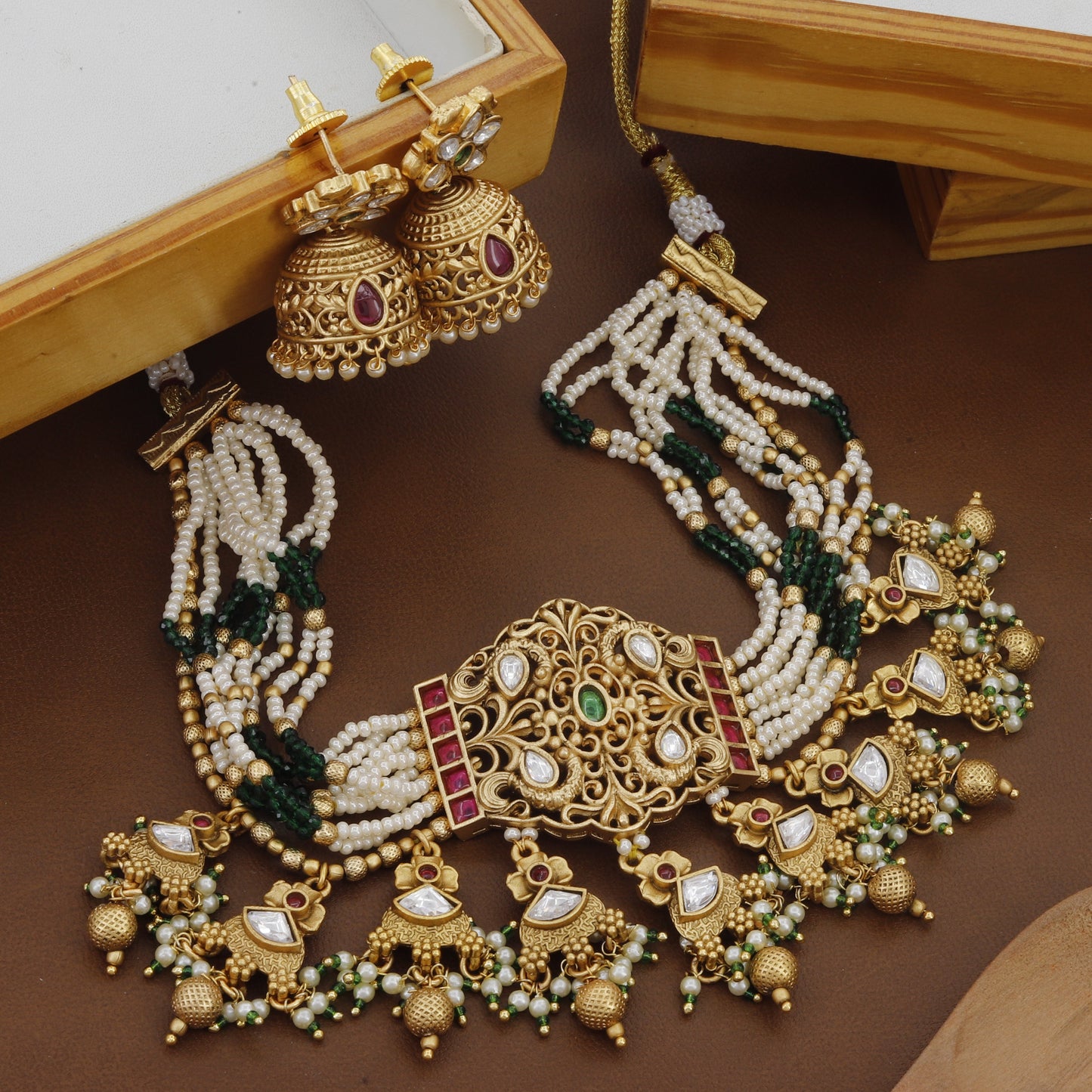 Choker Set With Kundan For Women