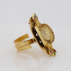 Circle Design Antique Finger Ring With Colours