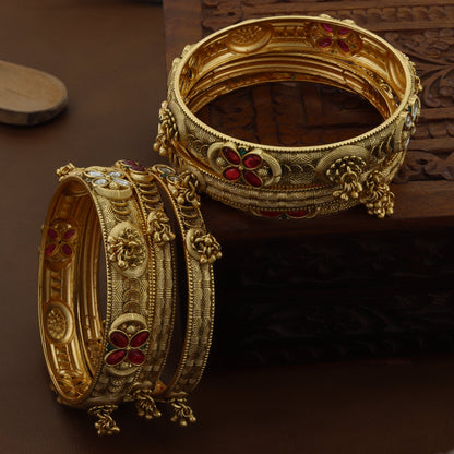 Antique Kundan Patla With Bangles For Women