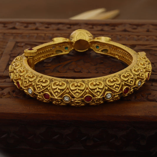 Vintage Women Wedding Wear Kada