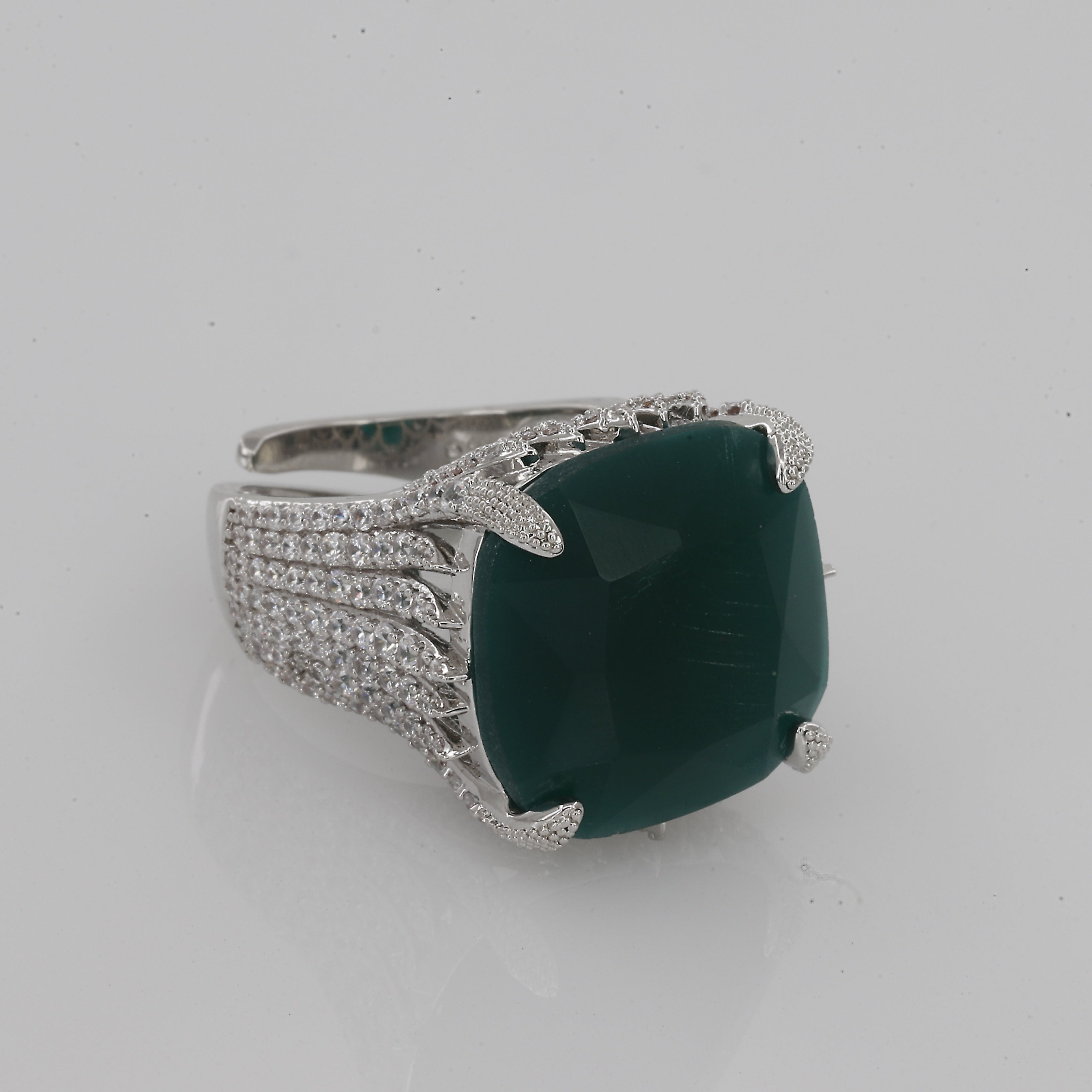 Heavy Mint Green Stone Finger Ring