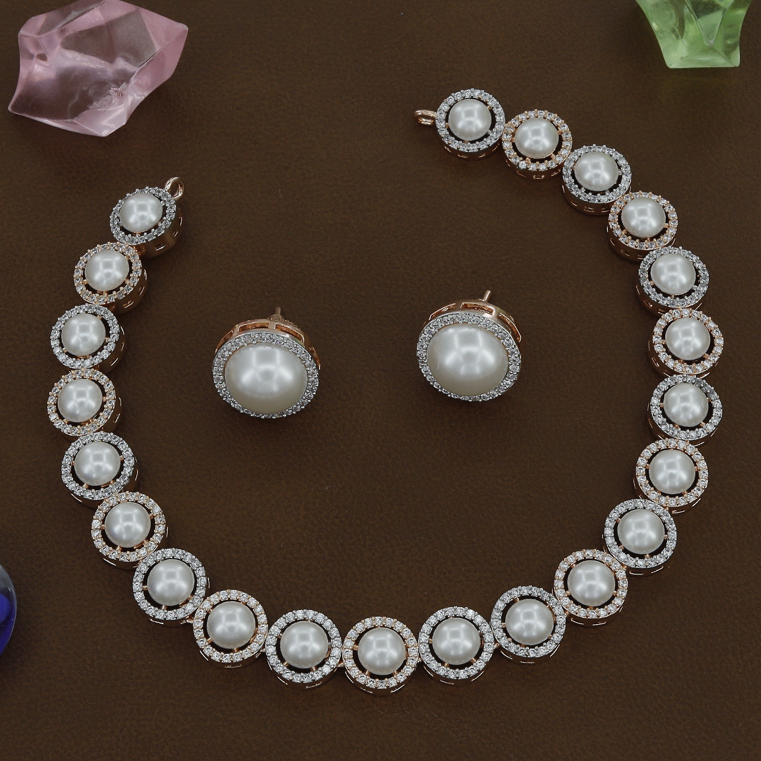 Round Pearl Rosepolished Diamond Necklace