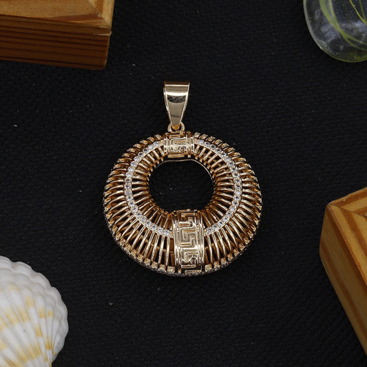 Trending Design Circle Shape Diamond Pendent Butti