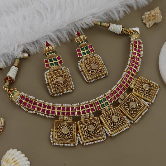 Square Design Ruby Green Choker Set